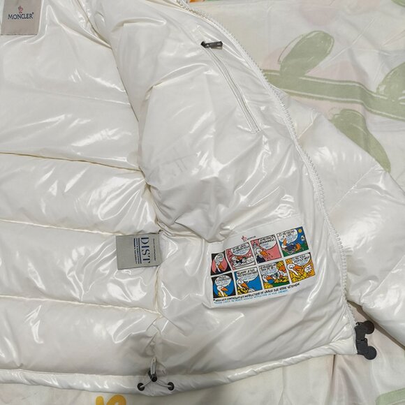 Moncler White Glossy Down Jacket - Picture 9 of 13